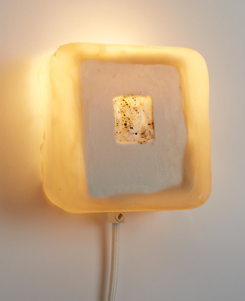 Light Box (embedded trace) by Isabelle Lee
