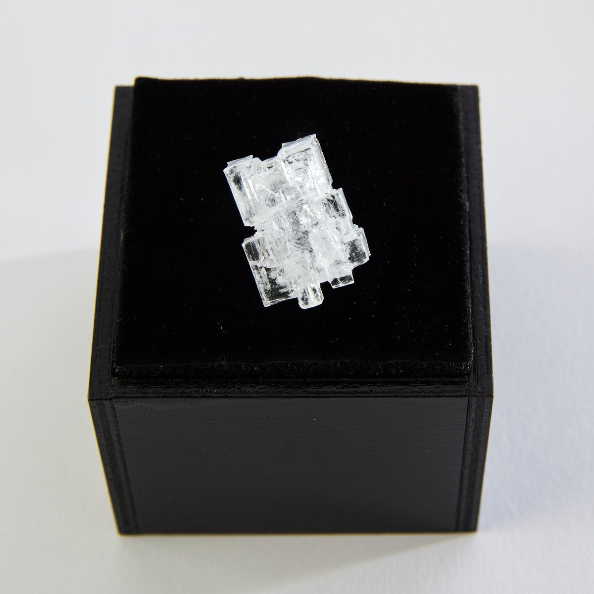 Crystalise 4 by Susann Taylor