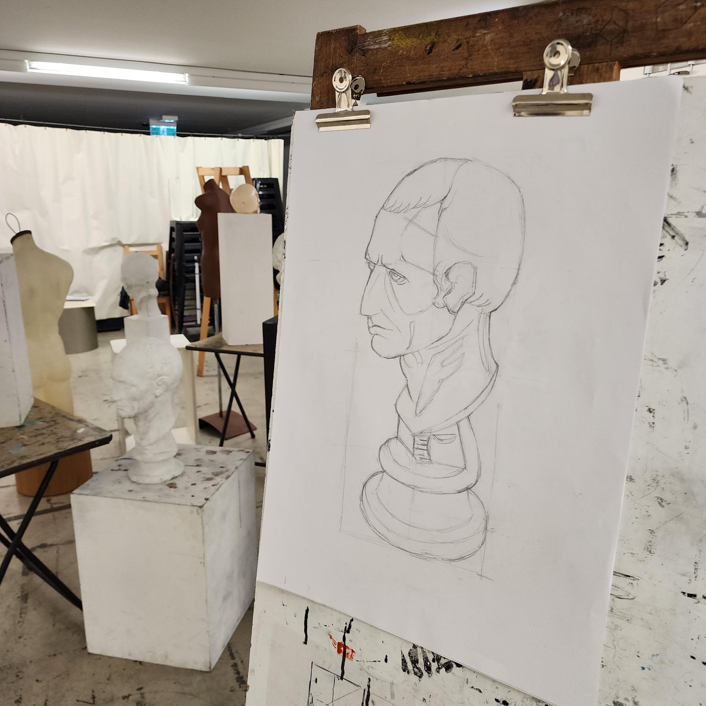 Discover Drawing: Observation and Expression for Beginners