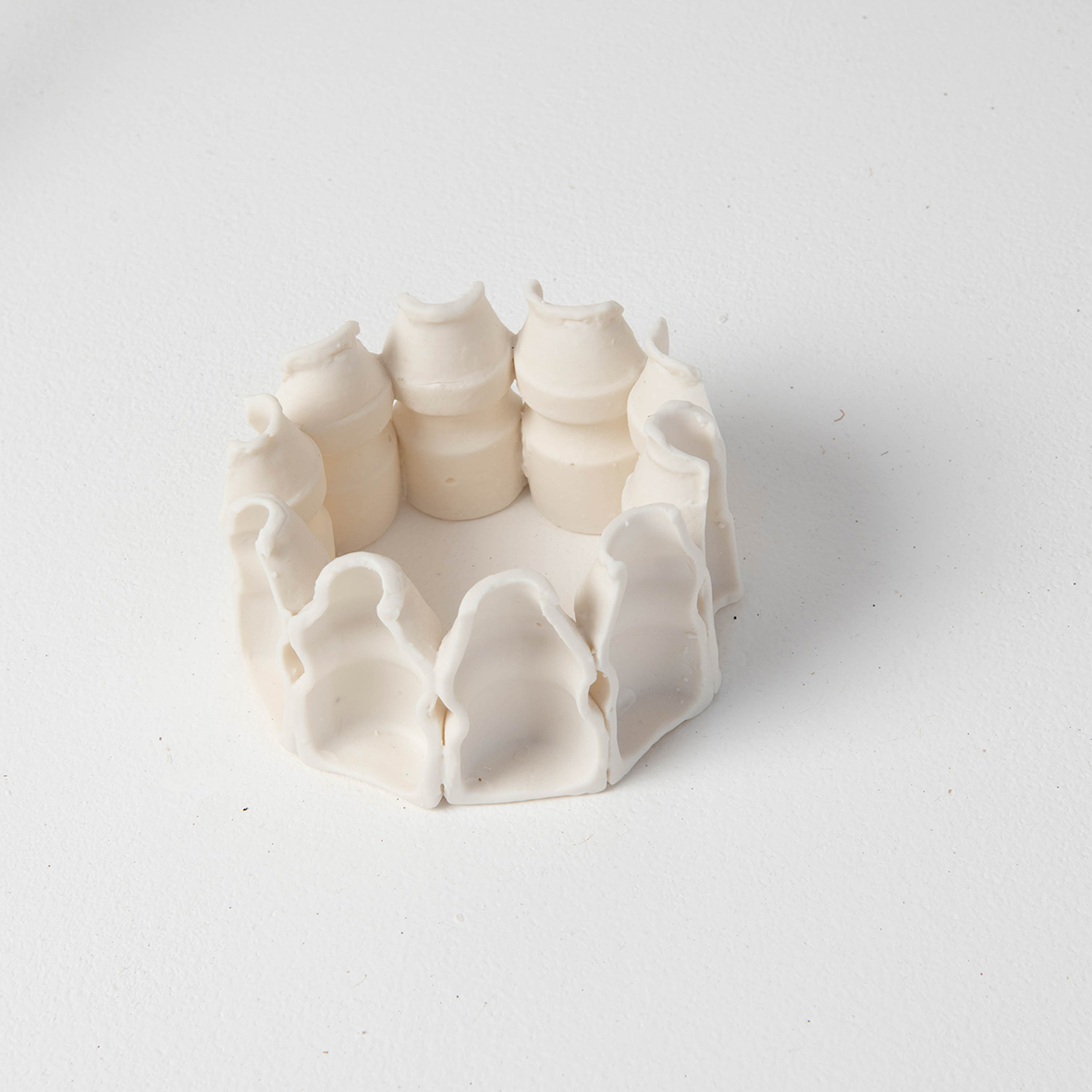 Kult Crown